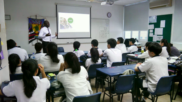 新加坡三育中小学——政府型教育的卓越选择